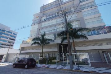 COBERTURA COM 3 SUITES, A 50 METROS DAS AREIAS DA PRAIA MANSA  DE CAIOBA - REF.:386