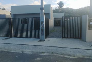 Casa perto da Rodoviária de Matinhos - REF.:443