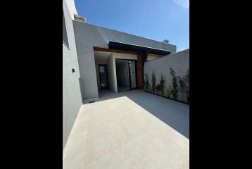 Casa NOVA com 3 Quartos no Balneário Praia Grande - Ref.: 464